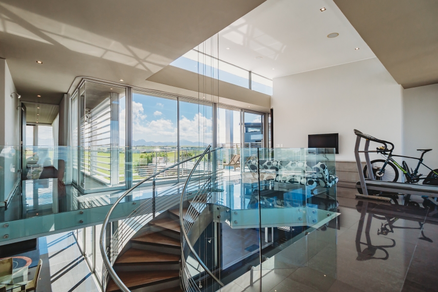 4 Bedroom Property for Sale in Oubaai Western Cape